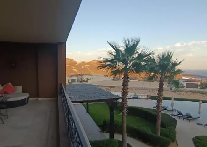 Delightful Vacation Home 3Br Oceanfront Resort